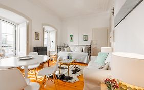 Spacious, Bright And Sunny Apartment, By Timecooler